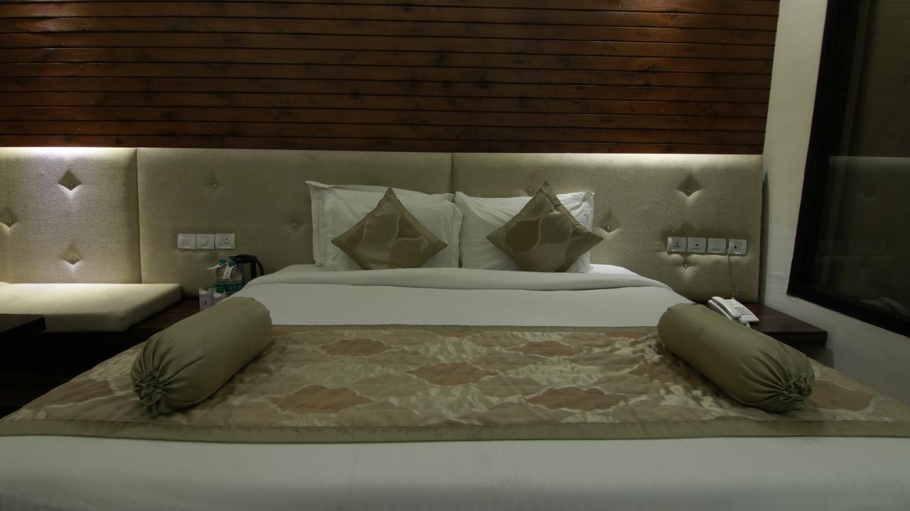 Shimla Havens Resort Exterior photo